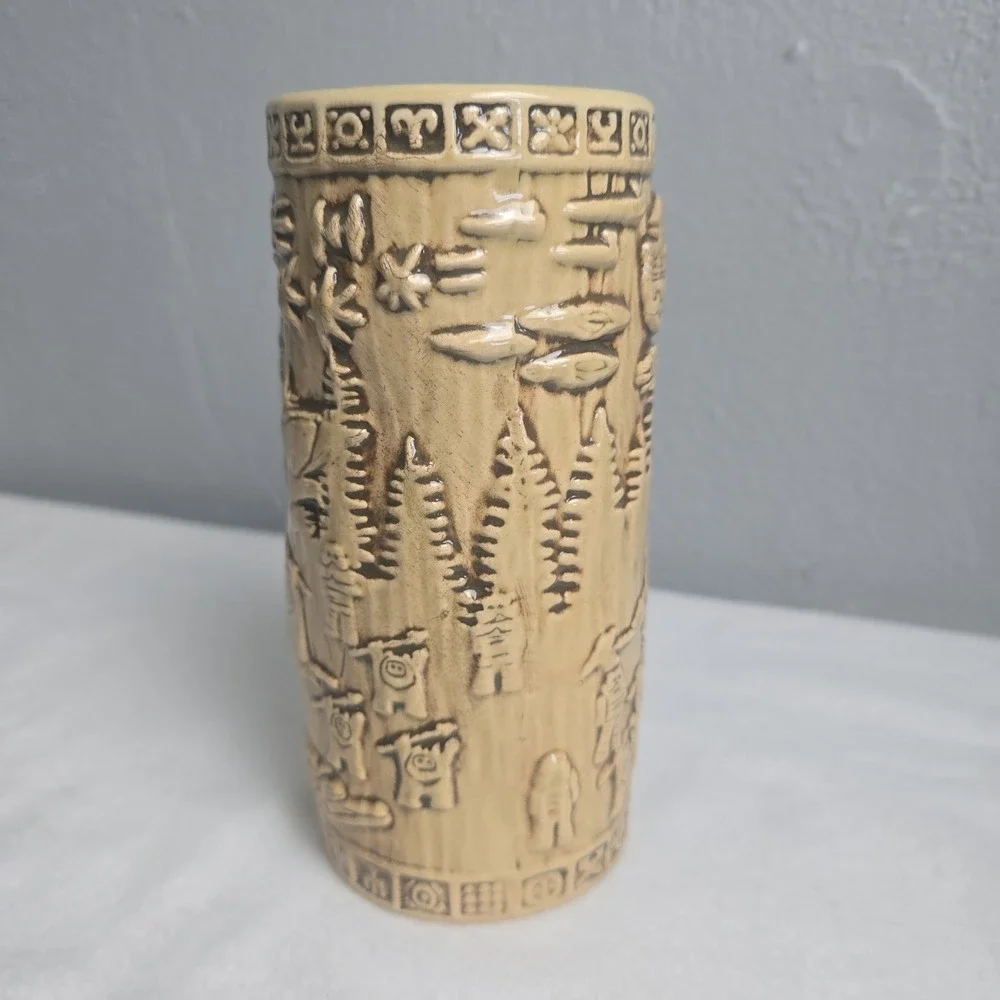 Star Wars Galaxy's Edge Oga's Cantina Yub Nub Mug Ewok Death Star 1st Edition